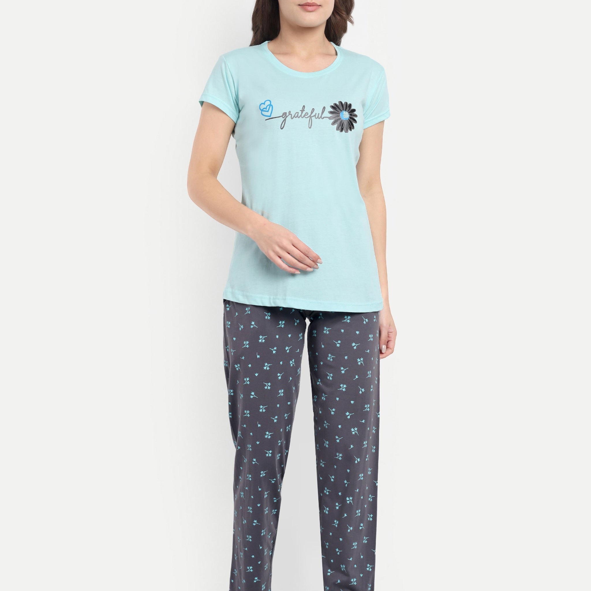 Mushy Mod Women's Cotton Flower Printed Night Suit Set of T-shirt & Pyjama